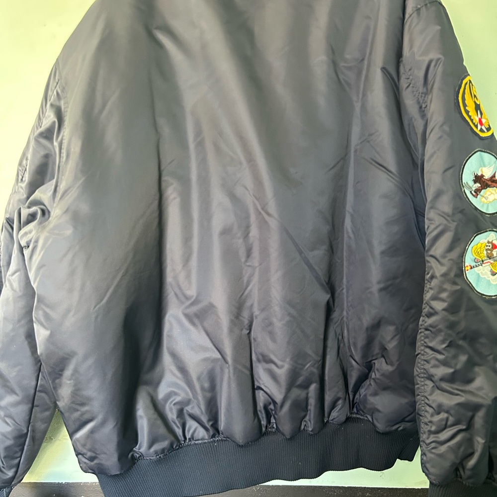 Black Jacket - Picture 5 of 10